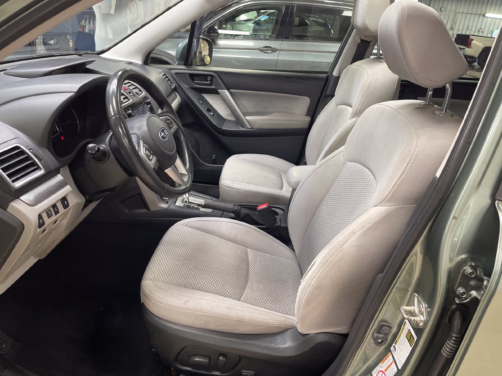 Used 2018 Subaru Forester 2.5i Premium AWD/4WD image 14