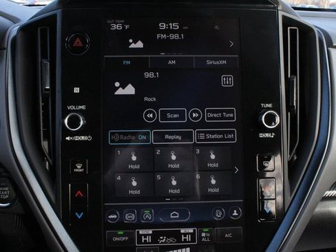 Certified 2024 Subaru Crosstrek 2.5i Limited w/ Crosstrek Mirror Package image 31