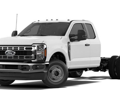 New 2027 Ford F350 XLT w/ XLT Value Package AWD/4WD image 1