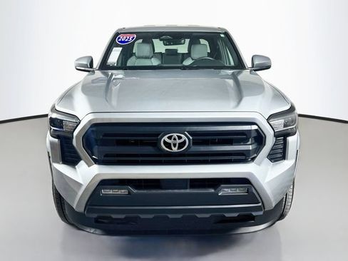 Used 2025 Toyota Tacoma SR5 RWD image 3