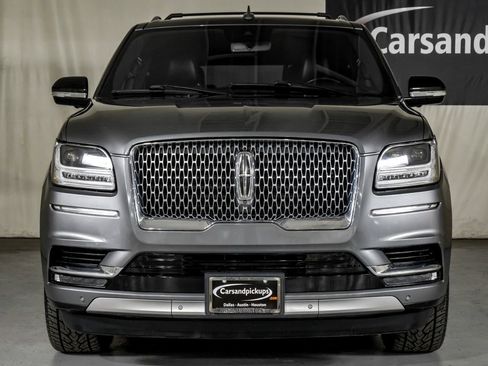 Used 2021 Lincoln Navigator L Reserve w/ Luxury Package image 3