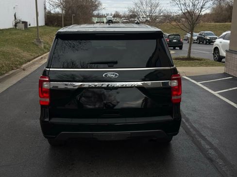 Used 2018 Ford Expedition XL w/ Fleet Convenience Package image 5