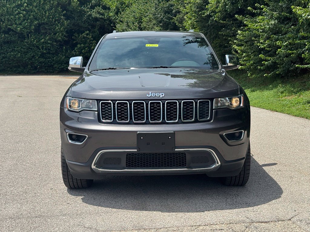Used 2018 Jeep Grand Cherokee Limited AWD/4WD image 3