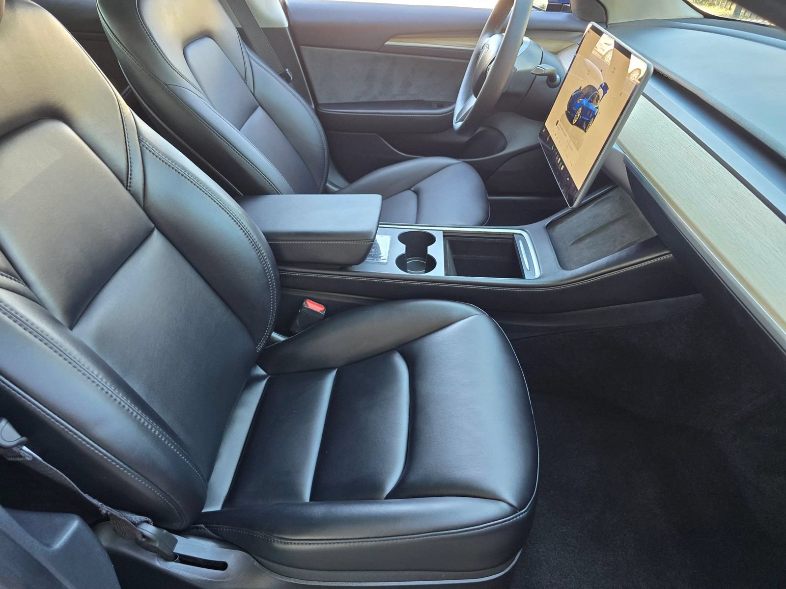 Used 2023 Tesla Model 3 Standard Range RWD image 30