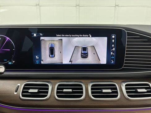 Used 2024 Mercedes-Benz GLE 450 4MATIC image 31