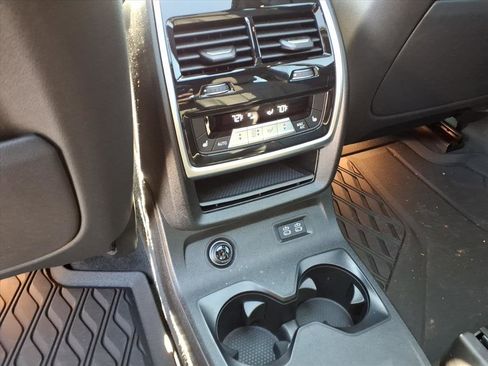 Used 2021 BMW X7 xDrive40i w/ Executive Package AWD/4WD image 15