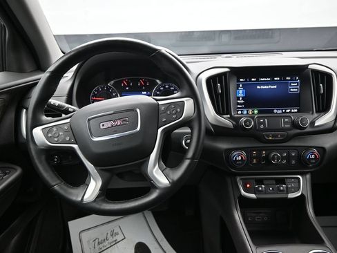 Used 2024 GMC Terrain SLT AWD/4WD image 13