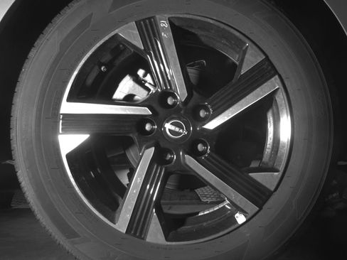 Used 2025 Nissan Sentra SV FWD image 15