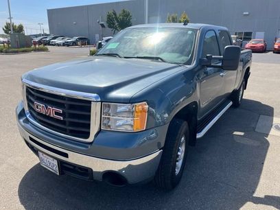 Used 2010 GMC Sierra 2500 SLE w/ Suspension Package, Off-Road