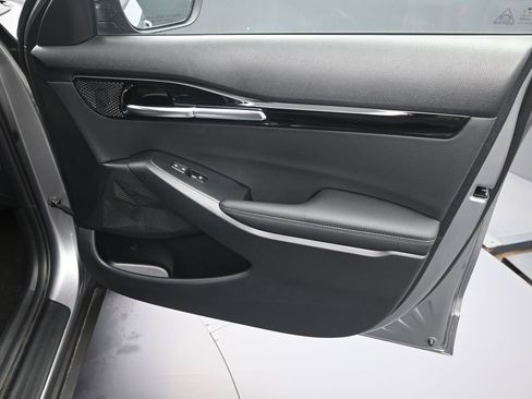 Certified 2026 Kia Seltos S image 37