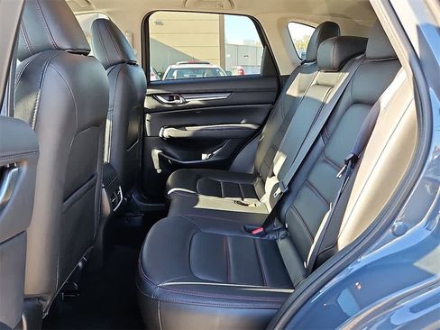 Used 2024 MAZDA CX-5 Carbon Edition image 9