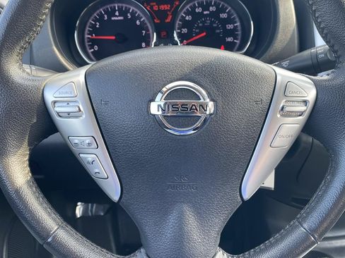 Used 2014 Nissan Versa Note SV FWD image 17