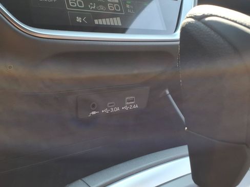 Certified 2025 Subaru Crosstrek 2.5i Premium AWD/4WD image 21
