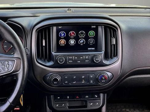 Used 2016 GMC Canyon SLE w/ All Terrain Package AWD/4WD image 10