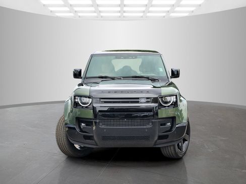 New 2026 Land Rover Defender 110 X AWD/4WD image 2
