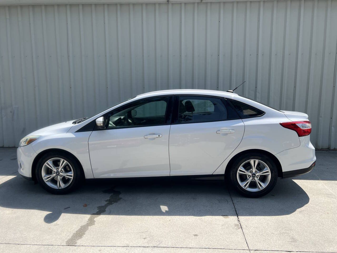 Used 2014 Ford Focus SE FWD image 7