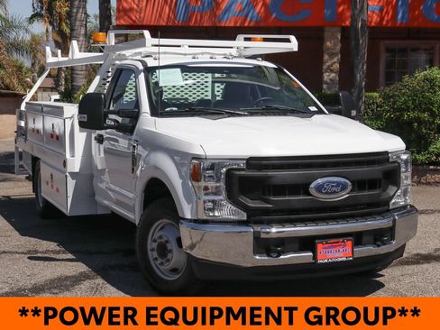 Used 2022 Ford F350 XL w/ Power Equipment Group RWD image 2