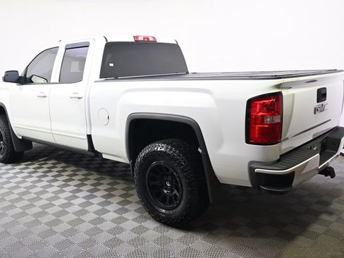 Used 2016 GMC Sierra 1500 4x4 Double Cab image 3