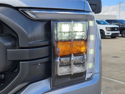 Used 2023 Ford F150 XLT w/ Equipment Group 302A High image 11