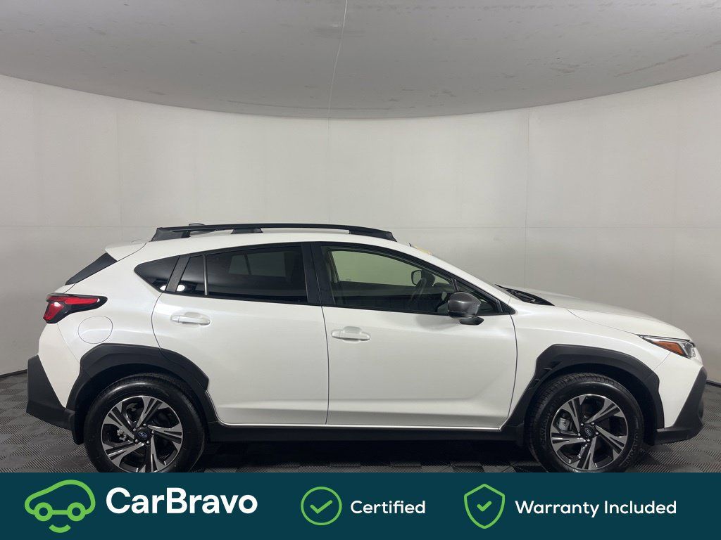 Used 2024 Subaru Crosstrek 2.0i Premium w/ Crosstrek Mirror Package AWD/4WD image 3