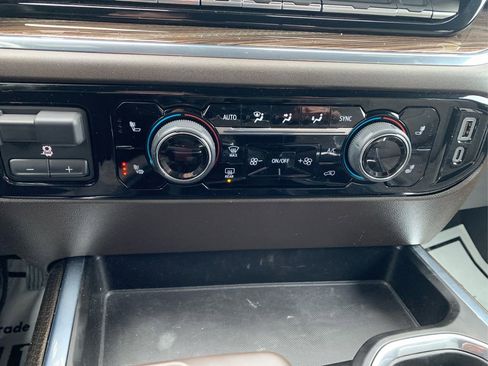 Used 2024 Chevrolet Silverado 1500 LT Trail Boss w/ Convenience Package II image 41