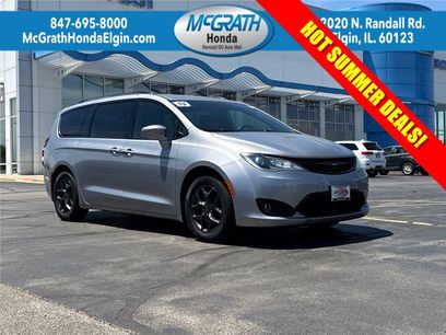 Used 2019 Chrysler Pacifica Touring-L Plus w/ Advanced Safetytec Group