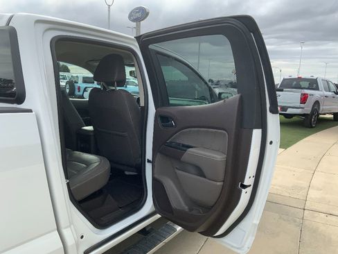 Used 2021 GMC Canyon Denali image 28