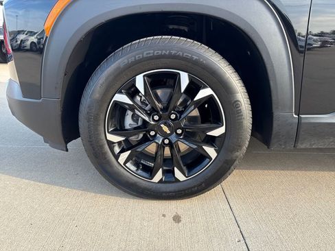 Used 2023 Chevrolet TrailBlazer LT w/ Convenience Package image 29