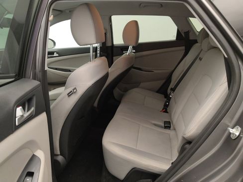 Used 2020 Hyundai Tucson Value FWD image 18