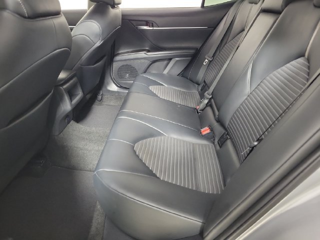 Used 2023 Toyota Camry SE FWD image 12