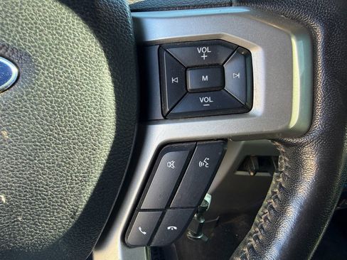 Used 2020 Ford F250 Lariat w/ Lariat Value Package image 18