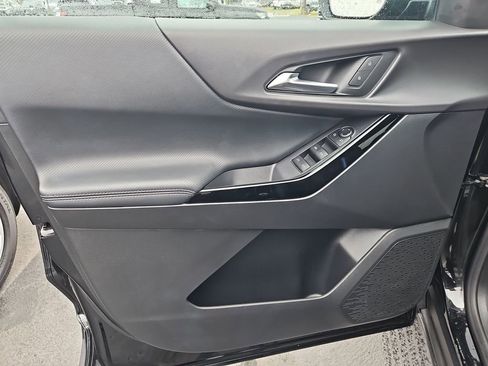 Certified 2025 Chevrolet Equinox LT image 10