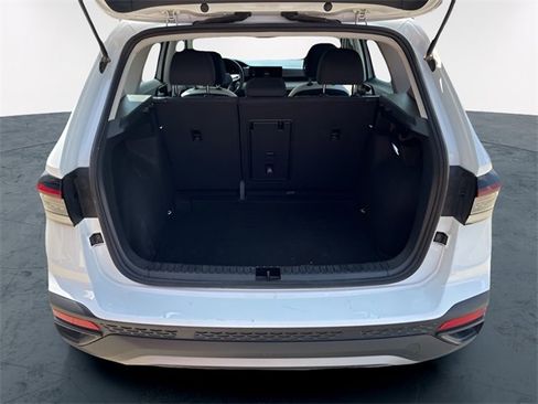 Used 2025 Volkswagen Taos S image 8