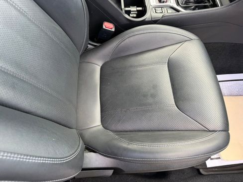 Used 2019 Subaru Forester Limited w/ Popular Package #3 image 18