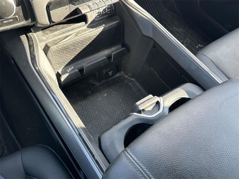 Used 2023 RAM 1500 Big Horn image 28