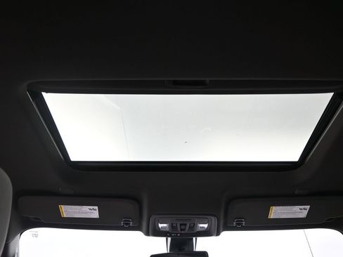 Used 2021 GMC Sierra 1500 SLT w/ SLT Premium Plus Package image 23