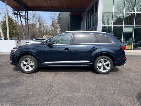 Used 2025 Audi Q7 3.0T Premium w/ Convenience Package image 2