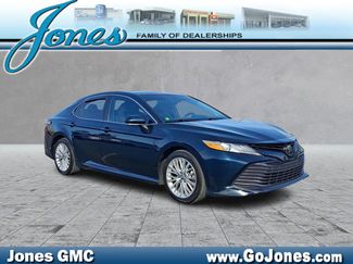 Used 2019 Toyota Camry XLE w/ Navigation Package video 1