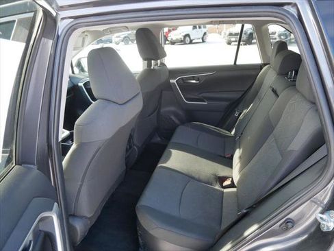 Certified 2020 Toyota RAV4 XLE w/ Convenience Package image 12