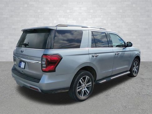 Certified 2024 Ford Expedition Limited image 4