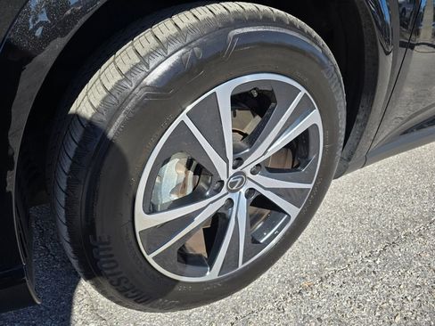 Used 2025 Lexus RX 350 Premium w/ Accessory Package (Z1) image 9