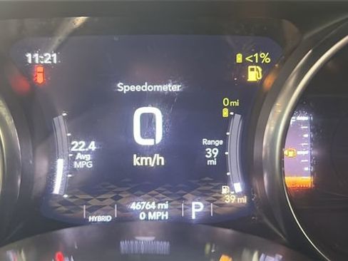 Used 2023 Jeep Wrangler Unlimited Sahara w/ Cold Weather Group AWD/4WD image 16
