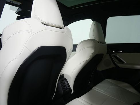 New 2026 BMW X1 xDrive28i w/ Technology Package image 18