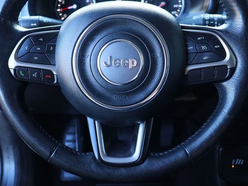 Used 2022 Jeep Renegade Latitude w/ Convenience Group image 58