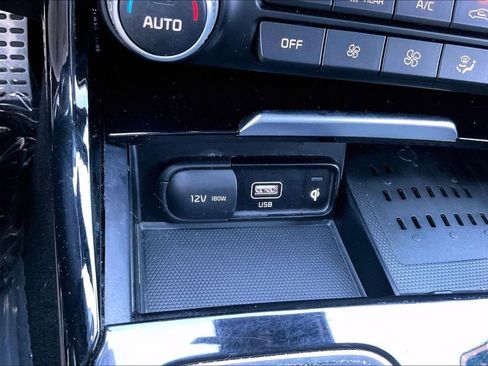 Used 2023 Kia Stinger GT-Line image 31