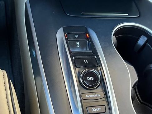 Used 2017 Acura MDX SH-AWD w/ Advance Package image 28