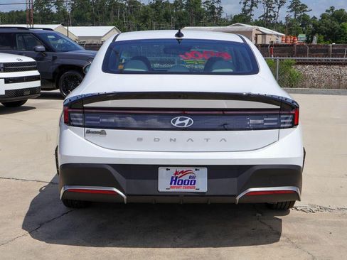 New 2026 Hyundai Sonata SE FWD image 24