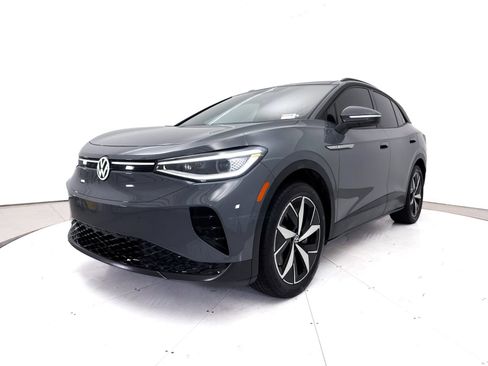 Used 2023 Volkswagen ID.4 S RWD image 11