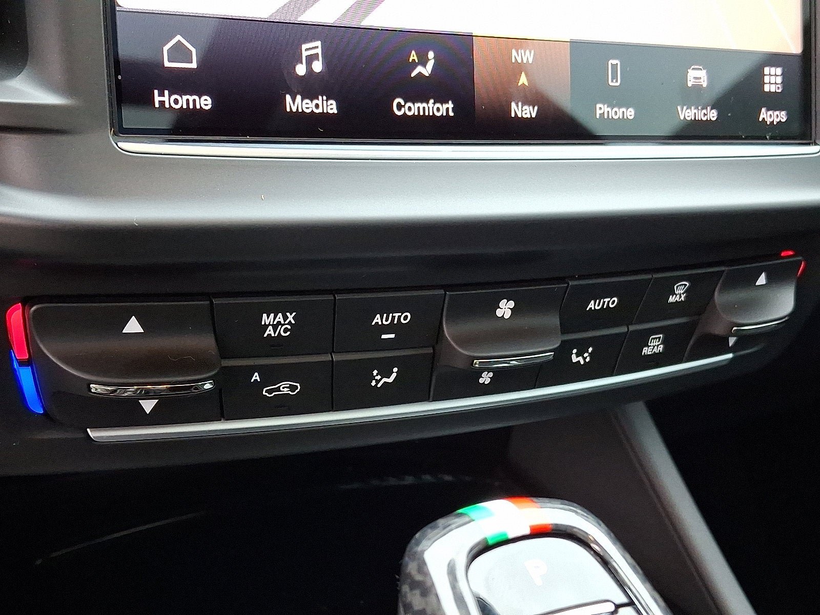 Used 2023 Maserati Levante Modena AWD/4WD image 16