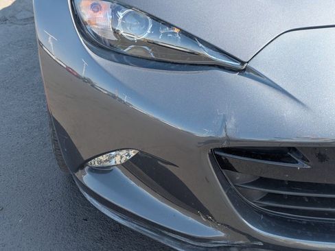 Used 2017 MAZDA MX-5 Miata Sport image 14